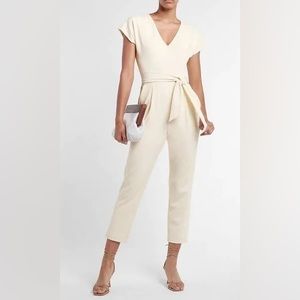 COMFORTABLE YET STUNNING SLIGHTLY OFF-WHITE JUMPSUIT FROM EXPRESS